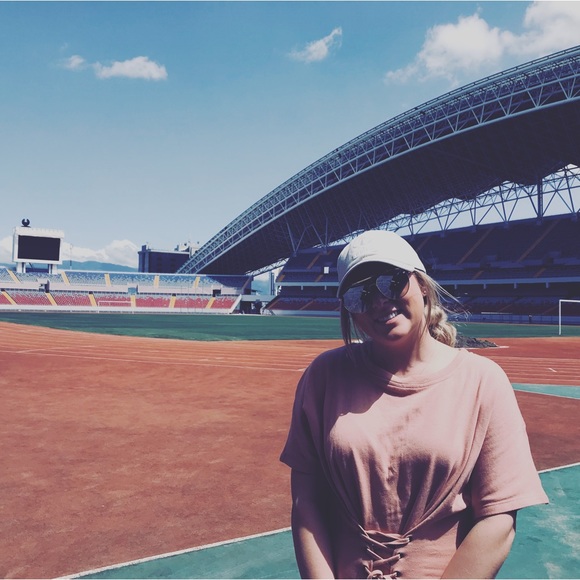 Revolve Tshirt dress - Picture 2 of 3